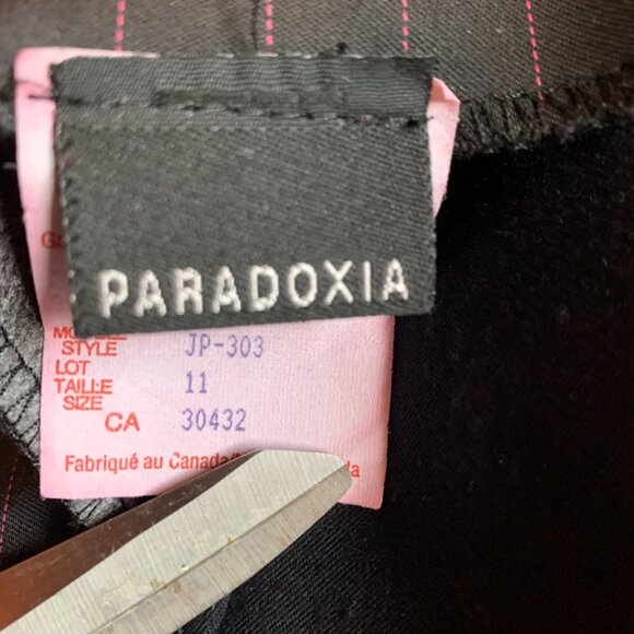 PARADOXIA - Black with pink lines Asymmetric pleated mini Skirt pleated  size 11 - Picture 8 of 10